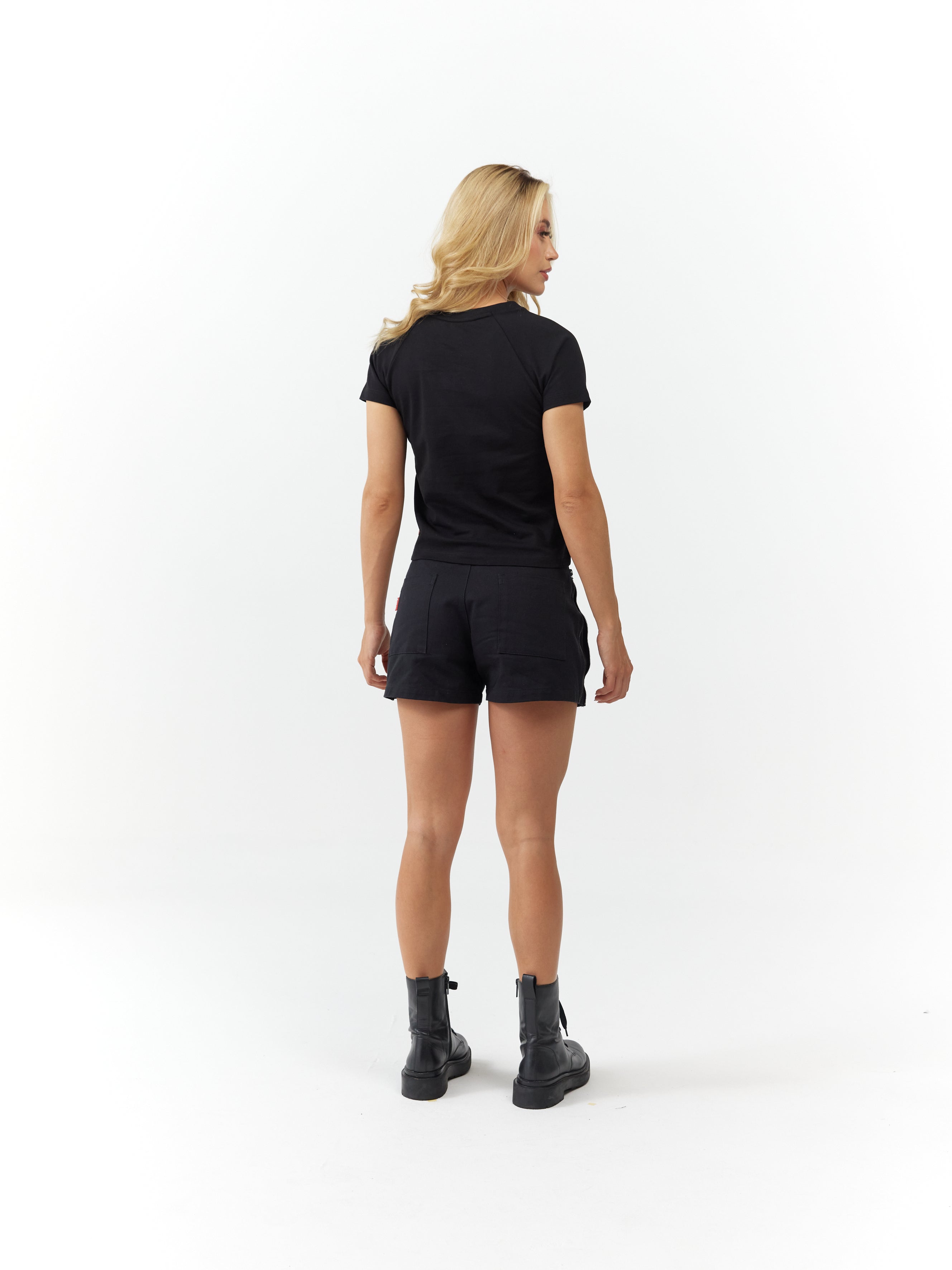 CAMISETA MUJER MAGIA NEGRO CLEMONT